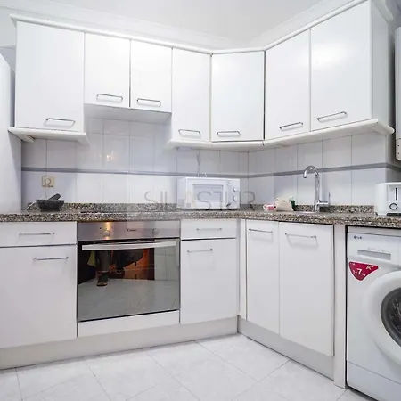 Larus Apartamento Apartman *