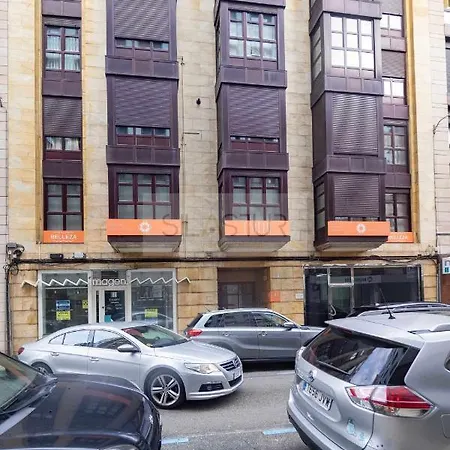 Larus Apartamento Apartman *