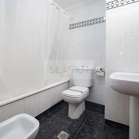 Larus Apartamento Apartman *